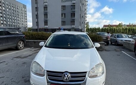 Volkswagen Jetta VI, 2009 год, 640 000 рублей, 1 фотография