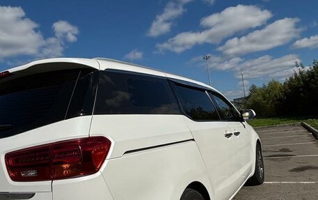 KIA Carnival III, 2019 год, 3 200 000 рублей, 3 фотография