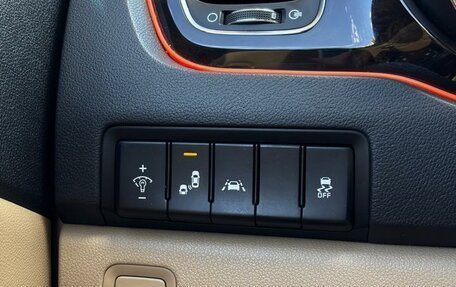 KIA Carnival III, 2019 год, 3 200 000 рублей, 8 фотография