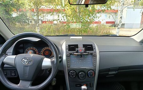 Toyota Corolla, 2011 год, 1 100 000 рублей, 7 фотография