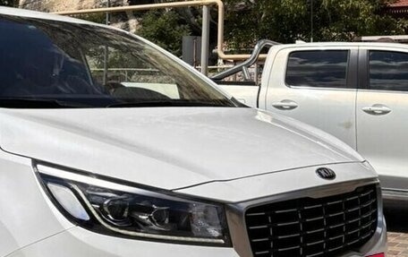 KIA Carnival III, 2019 год, 3 200 000 рублей, 20 фотография