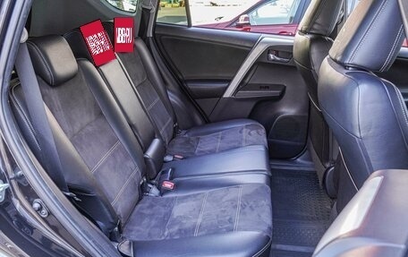 Toyota RAV4, 2015 год, 1 780 000 рублей, 7 фотография