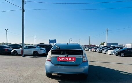 Toyota Prius, 2012 год, 1 429 000 рублей, 5 фотография