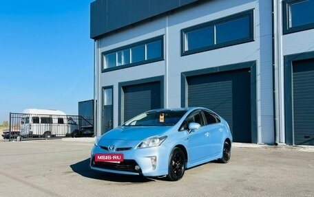 Toyota Prius, 2012 год, 1 429 000 рублей, 2 фотография