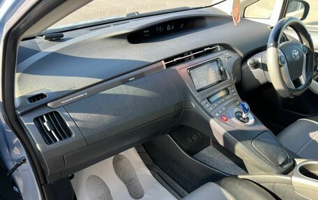 Toyota Prius, 2012 год, 1 429 000 рублей, 13 фотография