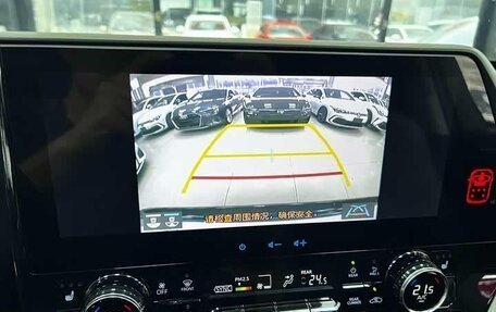 Toyota Highlander, 2022 год, 3 330 000 рублей, 4 фотография