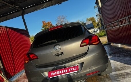 Opel Astra J, 2010 год, 660 000 рублей, 7 фотография