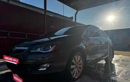 Opel Astra J, 2010 год, 660 000 рублей, 3 фотография