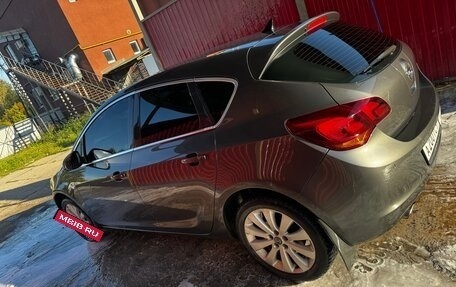 Opel Astra J, 2010 год, 660 000 рублей, 8 фотография
