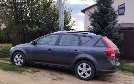 KIA cee'd I рестайлинг, 2011 год, 850 000 рублей, 1 фотография