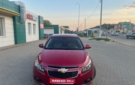 Chevrolet Cruze II, 2010 год, 530 000 рублей, 2 фотография