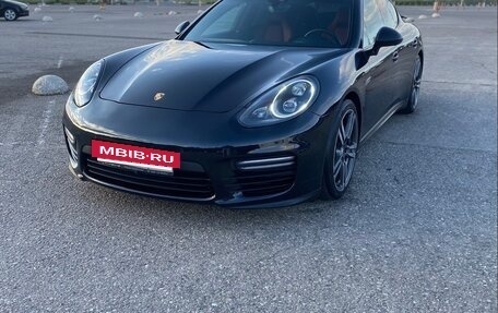 Porsche Panamera II рестайлинг, 2015 год, 4 340 000 рублей, 2 фотография