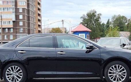 Toyota Camry, 2017 год, 2 095 000 рублей, 5 фотография