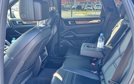 Porsche Cayenne III, 2018 год, 5 690 000 рублей, 6 фотография