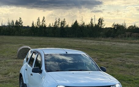 Renault Duster I рестайлинг, 2016 год, 720 000 рублей, 3 фотография