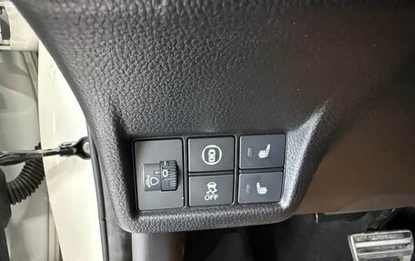 Honda Civic, 2022 год, 1 700 008 рублей, 12 фотография