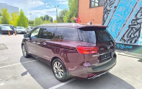 KIA Carnival, 2020 год, 3 250 000 рублей, 7 фотография