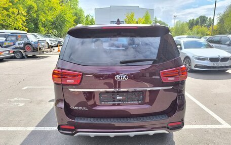 KIA Carnival, 2020 год, 3 250 000 рублей, 6 фотография