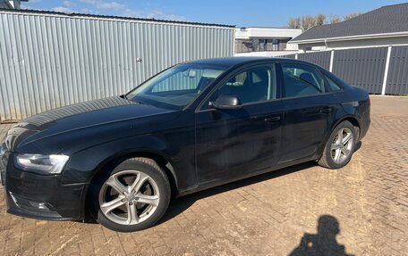 Audi A4, 2015 год, 1 400 000 рублей, 2 фотография