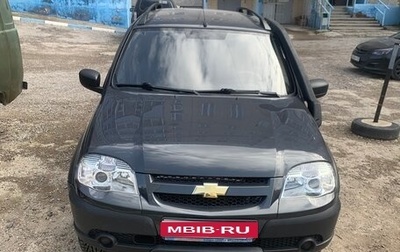 Chevrolet Niva I рестайлинг, 2017 год, 830 000 рублей, 1 фотография
