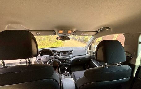 Hyundai Tucson III, 2016 год, 1 700 000 рублей, 11 фотография