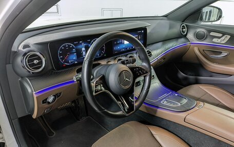 Mercedes-Benz E-Класс, 2021 год, 4 999 000 рублей, 14 фотография