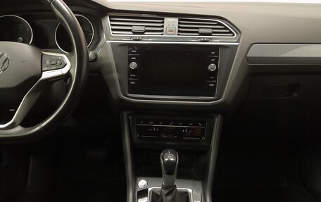Volkswagen Tiguan II, 2021 год, 1 365 000 рублей, 11 фотография