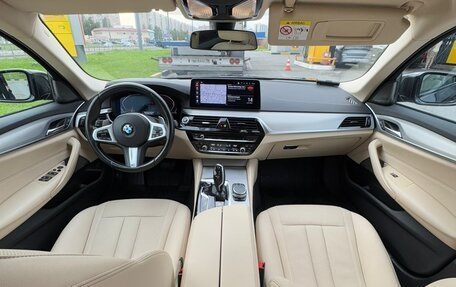 BMW 5 серия, 2021 год, 3 980 000 рублей, 9 фотография