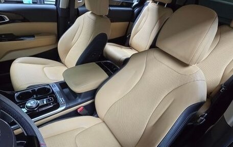 KIA Carnival, 2023 год, 6 570 000 рублей, 13 фотография