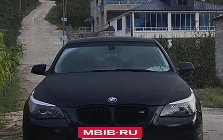 BMW 5 серия, 2009 год, 4 фотография