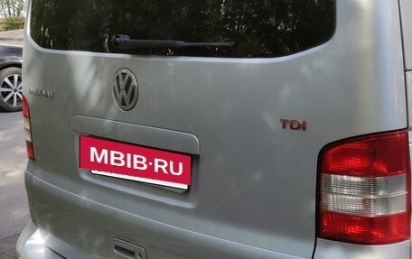 Volkswagen Multivan T5, 2008 год, 1 600 000 рублей, 10 фотография