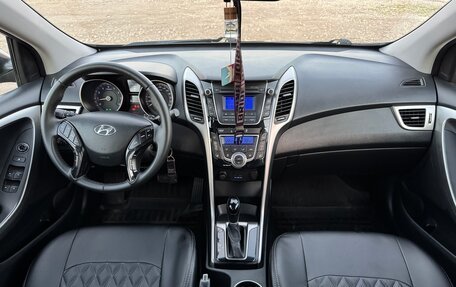 Hyundai i30 II рестайлинг, 2013 год, 1 050 000 рублей, 10 фотография