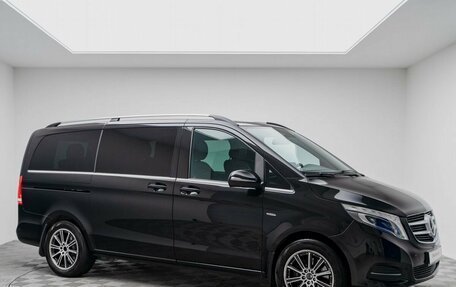 Mercedes-Benz V-Класс, 2015 год, 4 000 000 рублей, 7 фотография