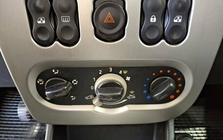 Renault Logan I, 2011 год, 450 000 рублей, 15 фотография