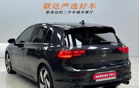 Volkswagen Golf GTI, 2021 год, 2 998 050 рублей, 4 фотография