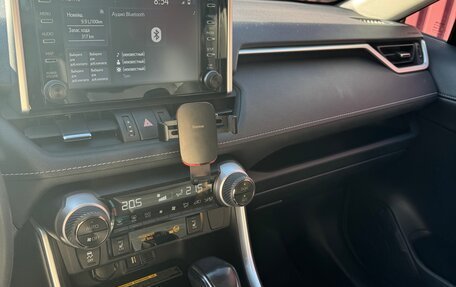 Toyota RAV4, 2021 год, 3 500 000 рублей, 10 фотография