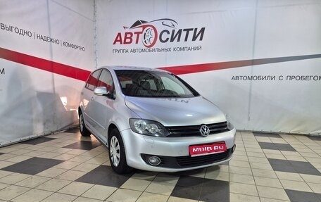 Volkswagen Golf Plus II, 2013 год, 854 000 рублей, 1 фотография