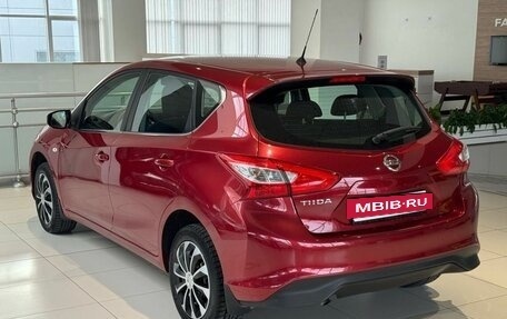 Nissan Tiida, 2015 год, 955 000 рублей, 6 фотография