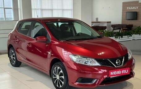 Nissan Tiida, 2015 год, 955 000 рублей, 3 фотография