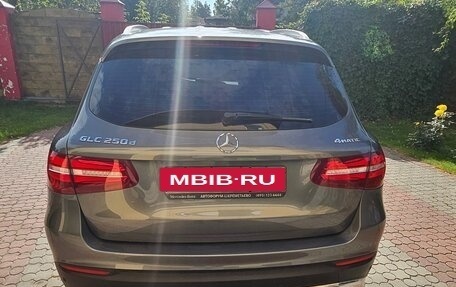 Mercedes-Benz GLC, 2018 год, 3 150 000 рублей, 3 фотография