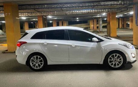 Hyundai i30 II рестайлинг, 2016 год, 699 000 рублей, 4 фотография