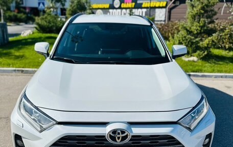 Toyota RAV4, 2022 год, 3 200 000 рублей, 6 фотография