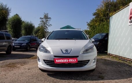 Peugeot 408 I рестайлинг, 2014 год, 689 000 рублей, 2 фотография