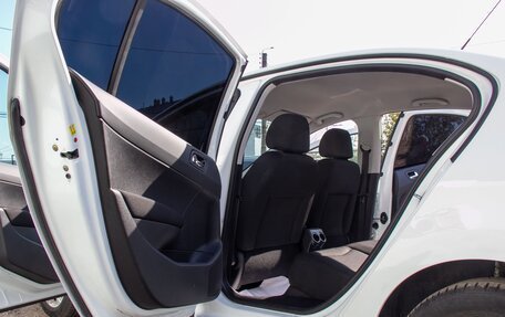 Peugeot 408 I рестайлинг, 2014 год, 689 000 рублей, 13 фотография