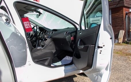 Peugeot 408 I рестайлинг, 2014 год, 689 000 рублей, 7 фотография