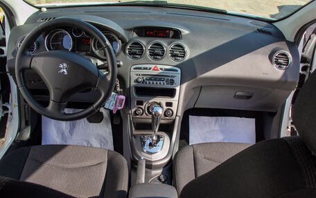 Peugeot 408 I рестайлинг, 2014 год, 689 000 рублей, 15 фотография