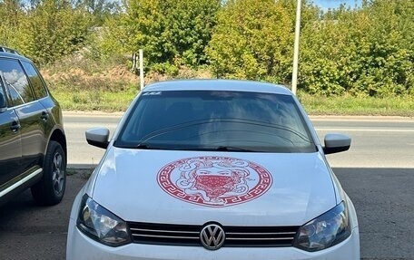 Volkswagen Polo VI (EU Market), 2012 год, 690 000 рублей, 1 фотография