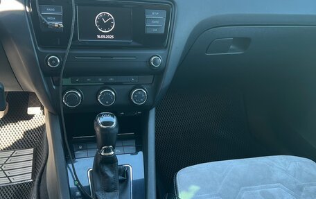 Skoda Octavia, 2015 год, 1 400 000 рублей, 8 фотография