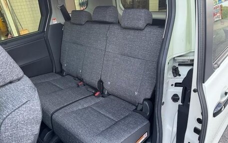 Toyota Sienta, 2022 год, 1 480 000 рублей, 15 фотография