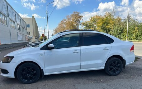 Volkswagen Polo VI (EU Market), 2012 год, 690 000 рублей, 2 фотография